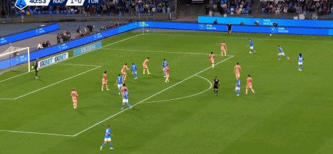 1745798658448075037.gif